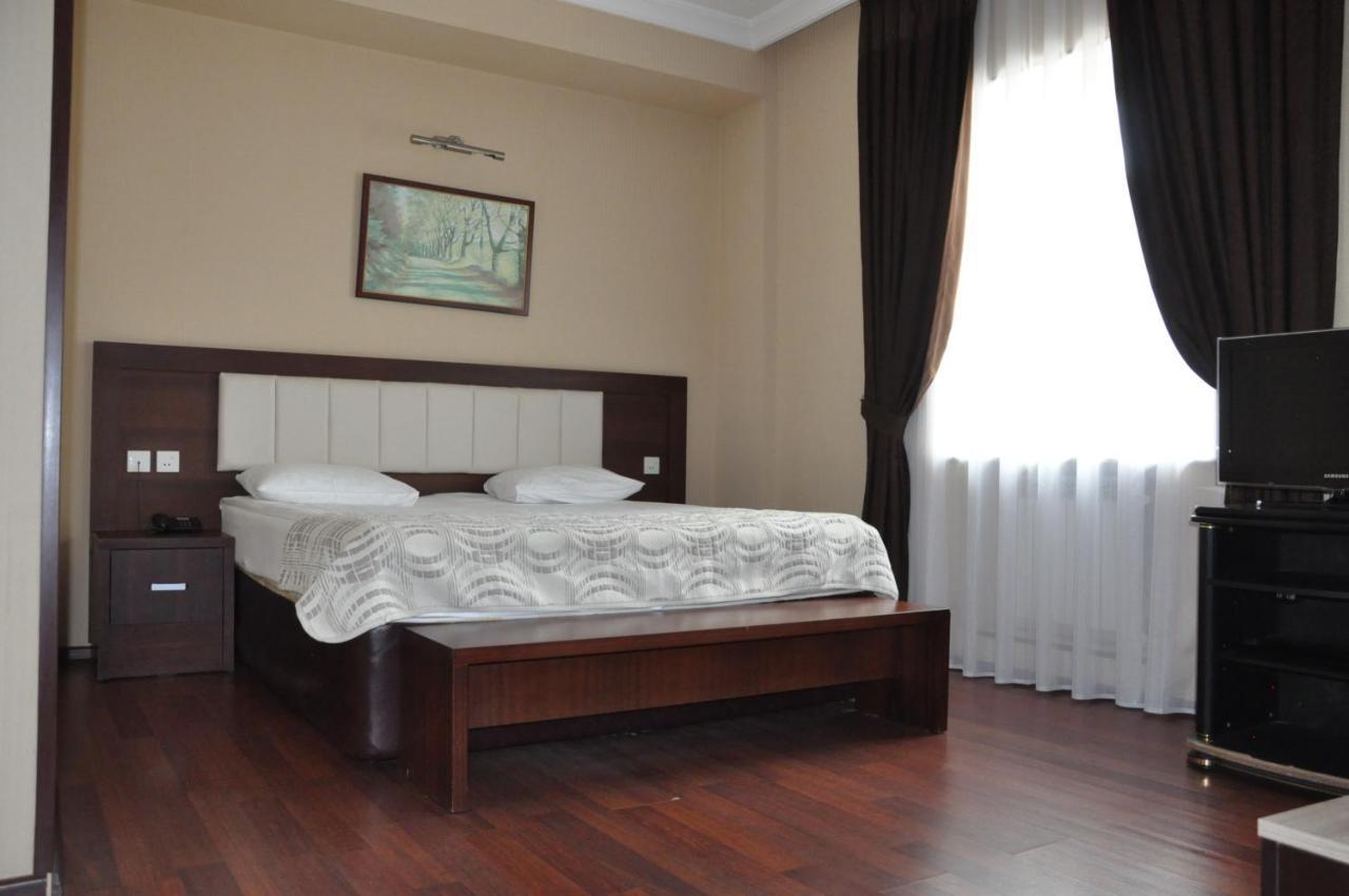 Masallı Vilesh Palace Hotel מראה חיצוני תמונה